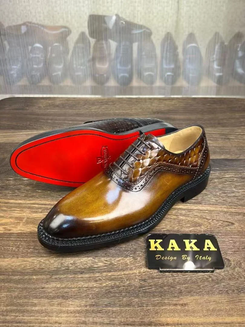Chaussures de ville pour hommes en cuir poli de luxe
